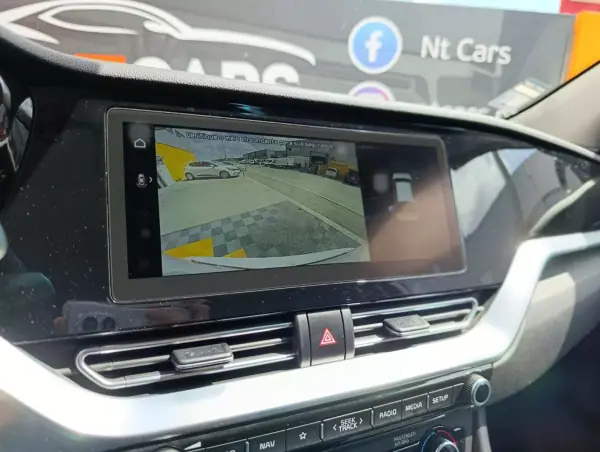 Kia Niro 2022 - 19250 EUR, 130477 km - 130477km - foto 10 de 23