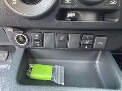 Toyota Hilux 2025 - 64900 EUR, 34 km - AUTO.MOTO.pt - 34km - foto 16 de 29