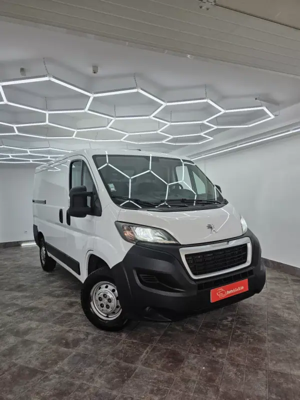 Peugeot BOXER 2.0 BlueHDi 435 L4H2 Premium 2017 - 15990 EUR, 168872 km - AUTO.MOTO.pt - 168872km - foto 16 de 30