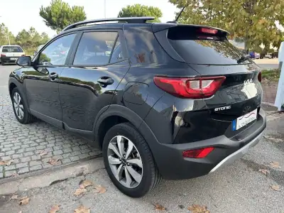 Kia Stonic 2023 - 17490 EUR, 23350 km - AUTO.MOTO.pt - 23350km - foto 3 de 16
