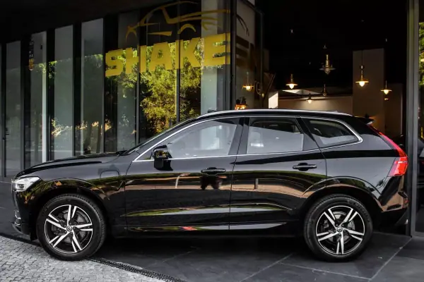 Volvo XC 60 T8 Twin Engine AWD Geartronic Inscription 2020 Híbrido Plug-In