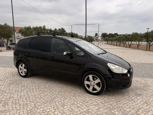 Ford S-Max 2007 - 6000 EUR, 242000 km - AUTO.MOTO.pt - 242000km - foto 3 de 9
