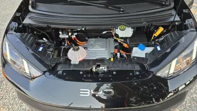 BYD Dolphin 2025 - 23350 EUR, 6500 km - AUTO.MOTO.pt - 6500km - foto 23 de 23