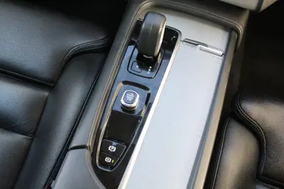 Volvo XC 90 2022 — photo 4 of 10