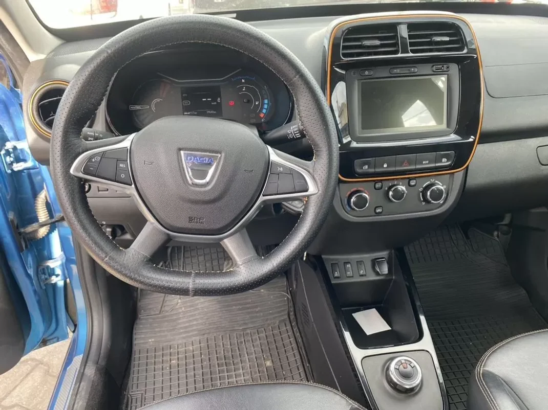 Dacia Spring 2021 - 13500 EUR, 58000 km - AUTO.MOTO.pt - 58000km - foto 7 de 20