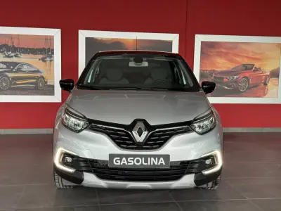 Renault Captur 2017 - 14990 EUR, 69213 km - AUTO.MOTO.pt - 69213km - foto 5 de 21