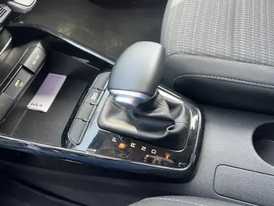 Kia Stonic 2025 - 20500 EUR, 17500 km - AUTO.MOTO.pt - 17500km - foto 19 de 19