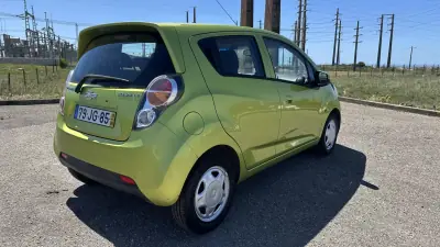 Chevrolet Spark 2010 - 3500 EUR, 113000 km - AUTO.MOTO.pt - 113000km - foto 6 de 17