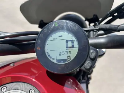 Yamaha XSR 700 2020 - 6547 EUR, 3500 km - AUTO.MOTO.pt - 3500km - foto 10 de 12