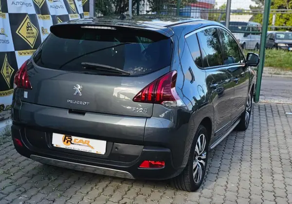 Peugeot 3008 2014 - 14900 EUR, 208000 km - AUTO.MOTO.pt - 208000km - foto 10 de 22