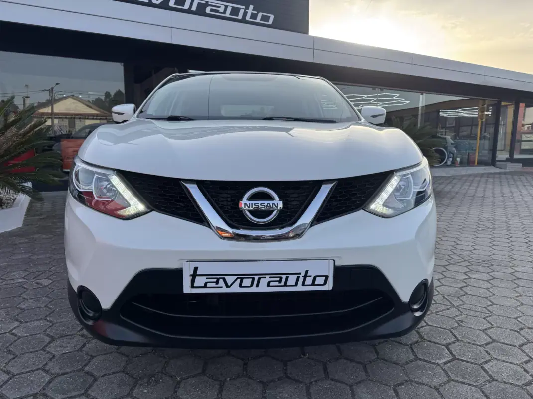 Nissan Qashqai 2015 - 11500 EUR, 258000 km - AUTO.MOTO.pt - 258000km - foto 3 de 36