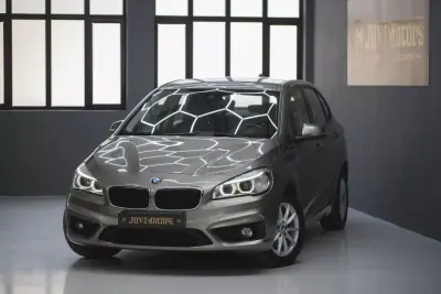 BMW 216 Active Tourer 2015 - 12750 EUR, 196513 km - AUTO.MOTO.pt - 196513km - foto 22 de 43