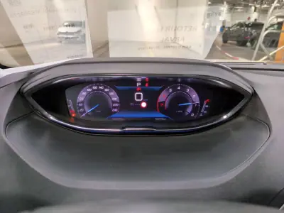 Peugeot 3008 2022 — foto 6 de 13