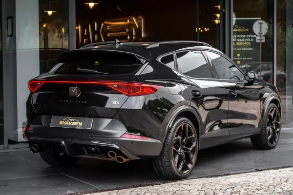 Cupra Formentor 2022 - 59900 EUR, 60788 km - AUTO.MOTO.pt - 60788km - foto 4 de 53