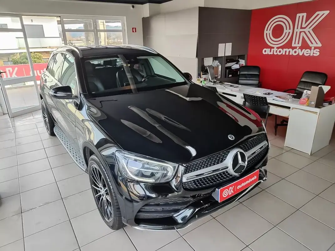 Mercedes-Benz GLC 300 2022 - 41500 EUR, 64500 km - AUTO.MOTO.pt - 64500km - foto 2 de 40
