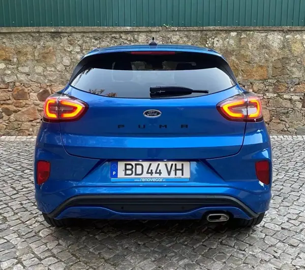 Ford Puma 2023 - 17990 EUR, 60996 km - AUTO.MOTO.pt - 60996km - foto 4 de 20