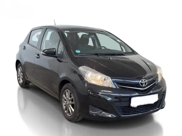 Toyota Yaris 2014 - 11990 EUR, 107000 km - AUTO.MOTO.pt - 107000km - foto 4 de 12