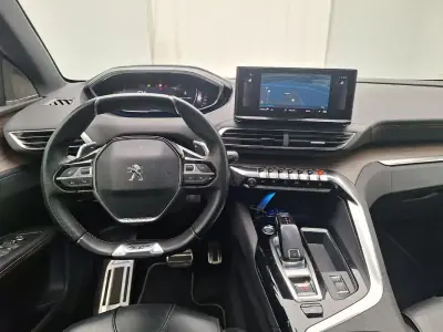 Peugeot 5008 2021 - 22990 EUR, 127 km - AUTO.MOTO.pt - 127km - foto 5 de 10