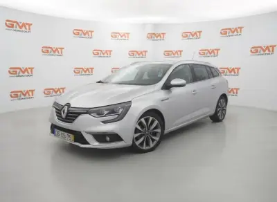 Renault Mégane Sport Tourer 2019 - 13490 EUR, 124000 km - foto 5 de 15