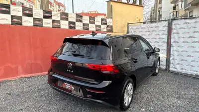 Volkswagen Golf Variant 2022 - 17400 EUR, 95000 km - AUTO.MOTO.pt - 95000km - foto 5 de 12