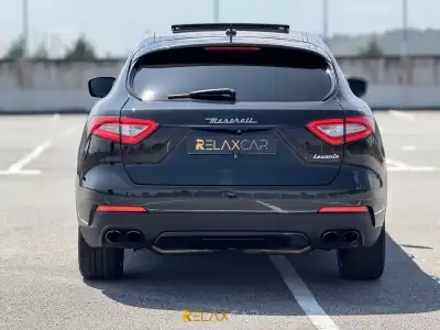 Maserati Levante 2016 - 47990 EUR, 145500 km - AUTO.MOTO.pt - 145500km - foto 24 de 27