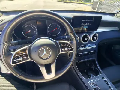 Mercedes-Benz GLC 300 2020 - 43500 EUR, 143000 km - AUTO.MOTO.pt - 143000km - foto 21 de 32