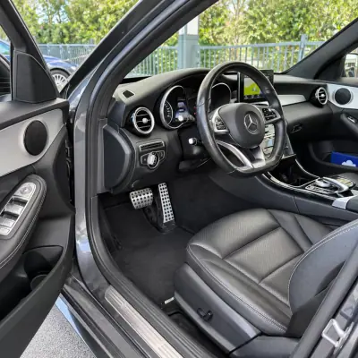 Mercedes-Benz C 200 2016 — foto 6 de 9