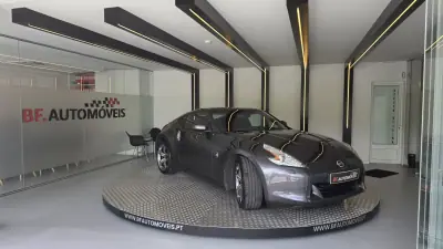 Nissan 370 Z 2010 - 39900 EUR, 111567 km - AUTO.MOTO.pt - 111567km - foto 5 de 62