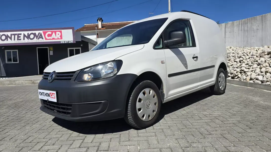 VW Caddy 1.6TDI 2015 - 9990 EUR, 208841 km - AUTO.MOTO.pt - 208841km - foto 1 de 16