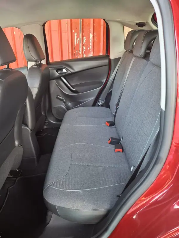 Citroën C3 2017 - 13500 EUR, 120000 km - AUTO.MOTO.pt - 120000km - foto 9 de 11