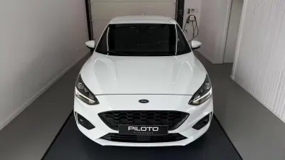 Ford Focus 2020 - 13990 EUR, 171057 km - AUTO.MOTO.pt - 171057km - foto 3 de 30