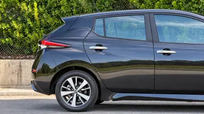 Nissan Leaf 2019 - 8990 EUR, 188000 km - 188000km - foto 7 de 20