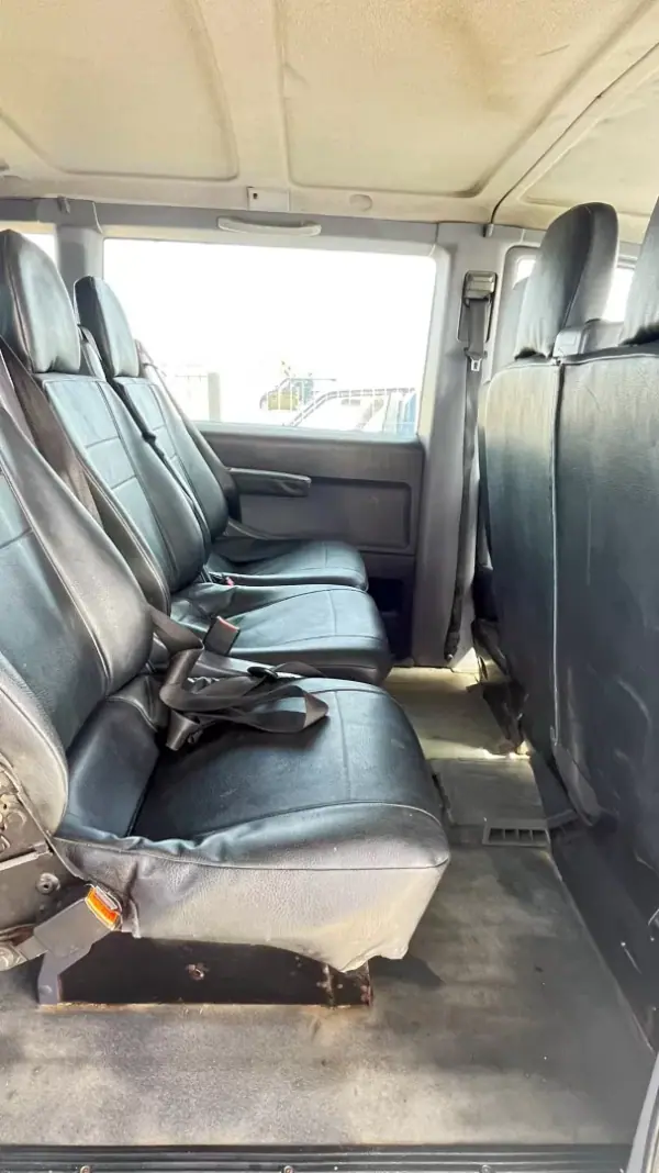Mercedes-Benz Vito 2000 - 3900 EUR, 121000 km - AUTO.MOTO.pt - 121000km - foto 10 de 10