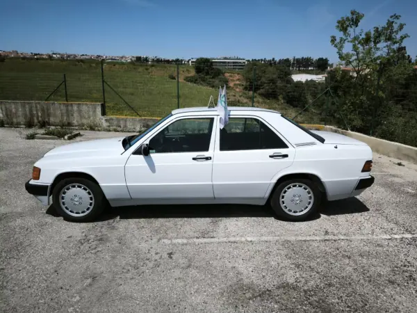 Mercedes-Benz 1993 - 9950 EUR, 89439 km - AUTO.MOTO.pt - 89439km - foto 15 de 60