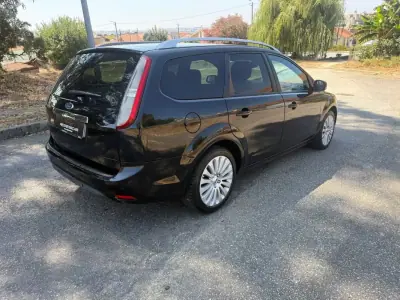 Ford Focus SW 2009 - 5990 EUR, 166000 km - AUTO.MOTO.pt - 166000km - foto 4 de 25