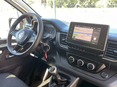 Renault Trafic 2023 - 22900 EUR, 48000 km - 48000km - foto 23 de 40
