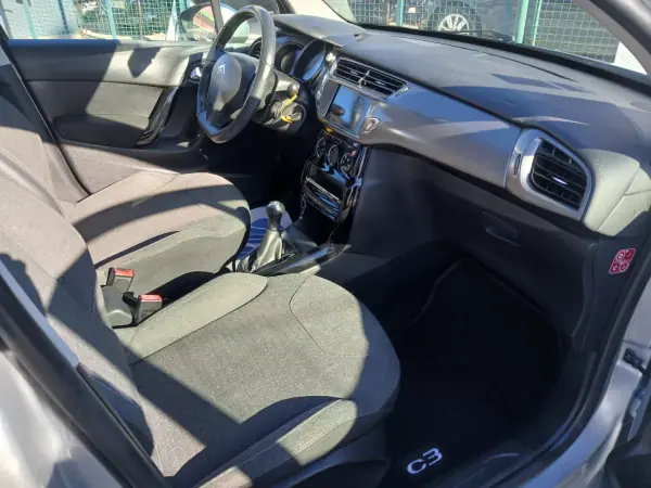 Citroën C3 2016 - 8350 EUR, 86241 km - AUTO.MOTO.pt - 86241km - foto 22 de 26