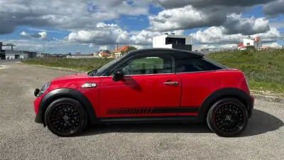 MINI Coupé 2012 - 10990 EUR, 178000 km - AUTO.MOTO.pt - 178000km - foto 5 de 18