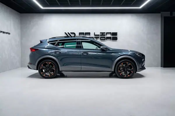 Cupra Formentor 2022 - 35950 EUR, 53000 km - AUTO.MOTO.pt - 53000km - foto 7 de 48
