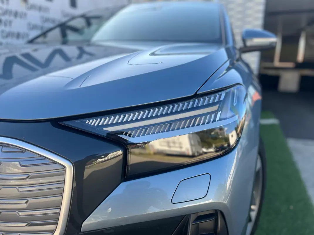 Audi Q4 e-tron 2022 - 31750 EUR, 112000 km - AUTO.MOTO.pt - 112000km - foto 3 de 15