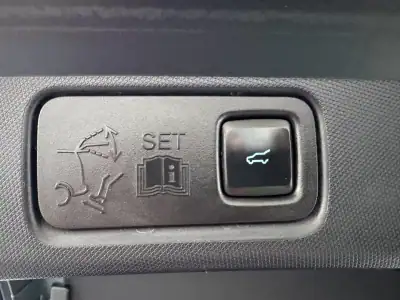 Ford Mustang Mach-E 2021 - 28990 EUR, 118000 km - AUTO.MOTO.pt - 118000km - foto 41 de 42