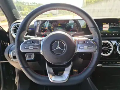Mercedes-Benz A 250 2021 - 32000 EUR, 27000 km - AUTO.MOTO.pt - 27000km - foto 10 de 26