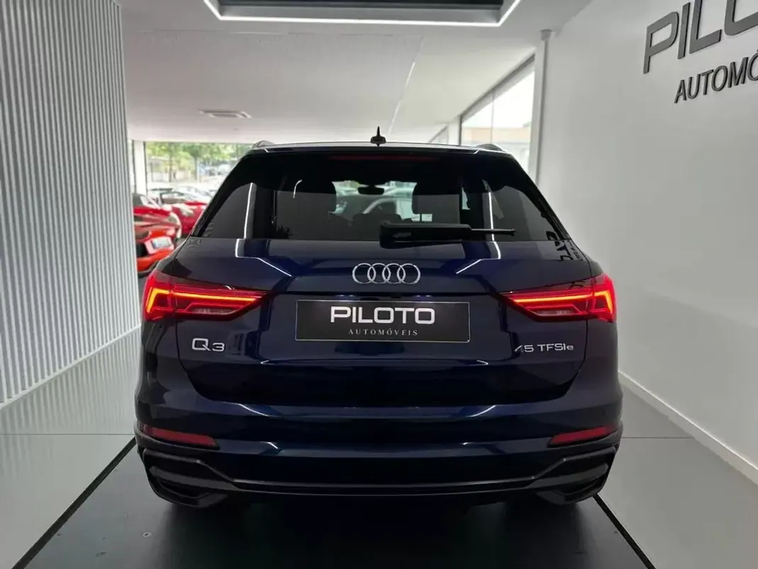 Audi Q3 Sportback 2022 - 29990 EUR, 135295 km - AUTO.MOTO.pt - 135295km - foto 9 de 34