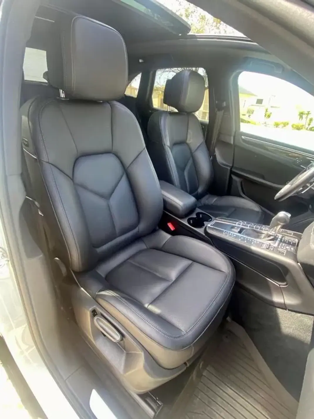 Porsche Macan 2017 - 60900 EUR, 83500 km - AUTO.MOTO.pt - 83500km - foto 13 de 20