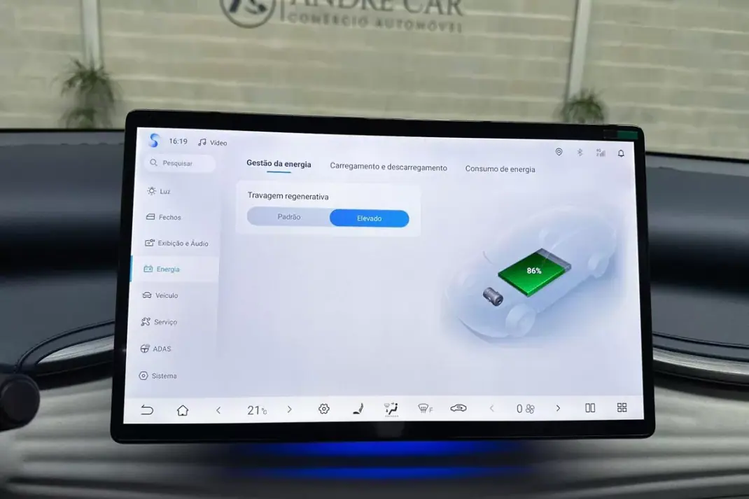 BYD Atto 3 2023 - 27950 EUR, 7718 km - AUTO.MOTO.pt - 7718km - foto 23 de 60