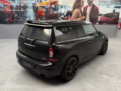 MINI Clubman 2010 — foto 6 de 18