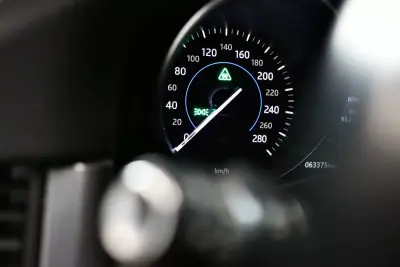Jaguar XF 2016 - 25900 EUR, 63375 km - AUTO.MOTO.pt - 63375km - foto 17 de 36