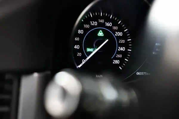 Jaguar XF 2016 - 25900 EUR, 63375 km - AUTO.MOTO.pt - 63375km - foto 17 de 36