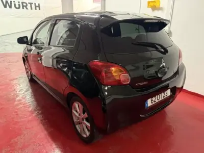 Mitsubishi Space Star 2014 - 6750 EUR, 107000 km - AUTO.MOTO.pt - 107000km - foto 5 de 34