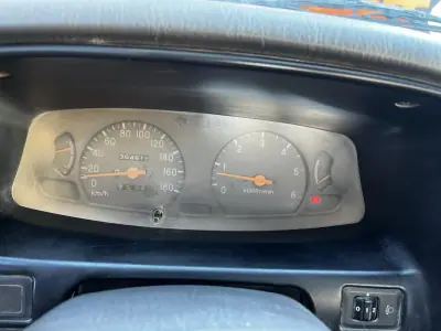 Mitsubishi 1996 - 6000 EUR, 364618 km - AUTO.MOTO.pt - 364618km - foto 5 de 8
